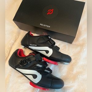 PELOTON BIKE SHOES SIZE 8 / 39